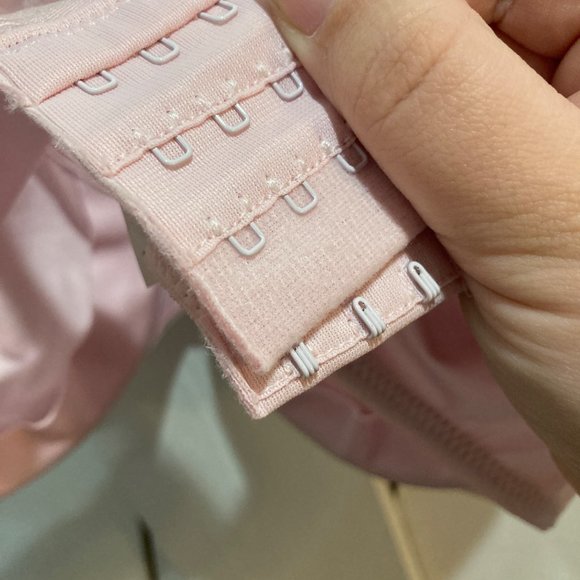 Bali pink lined underwire bra 38 C - Picture 9 of 10